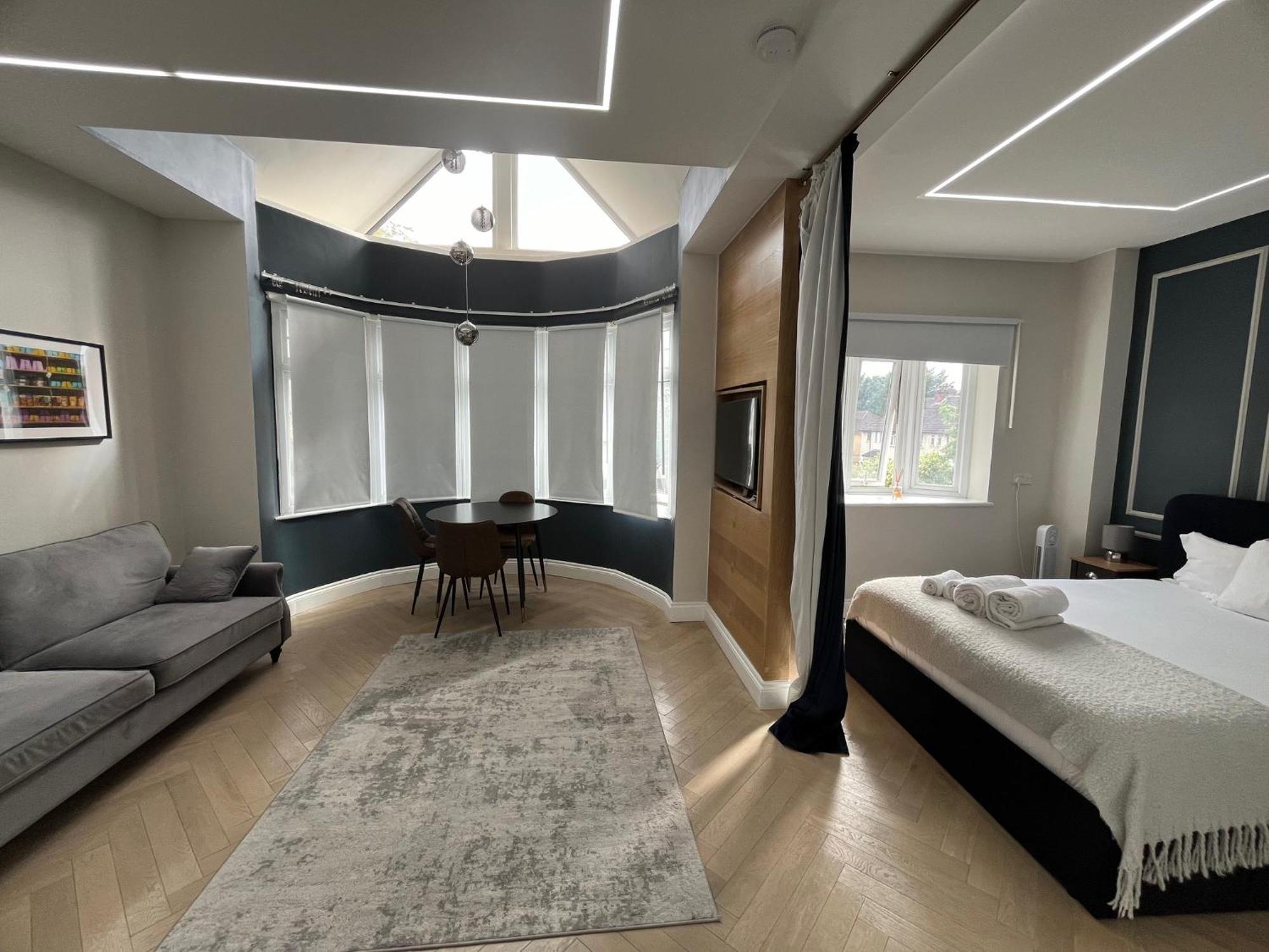 London Studios And Suites Harrow Kültér fotó