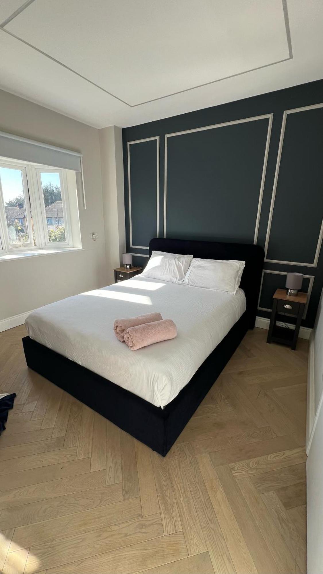 London Studios And Suites Harrow Szoba fotó